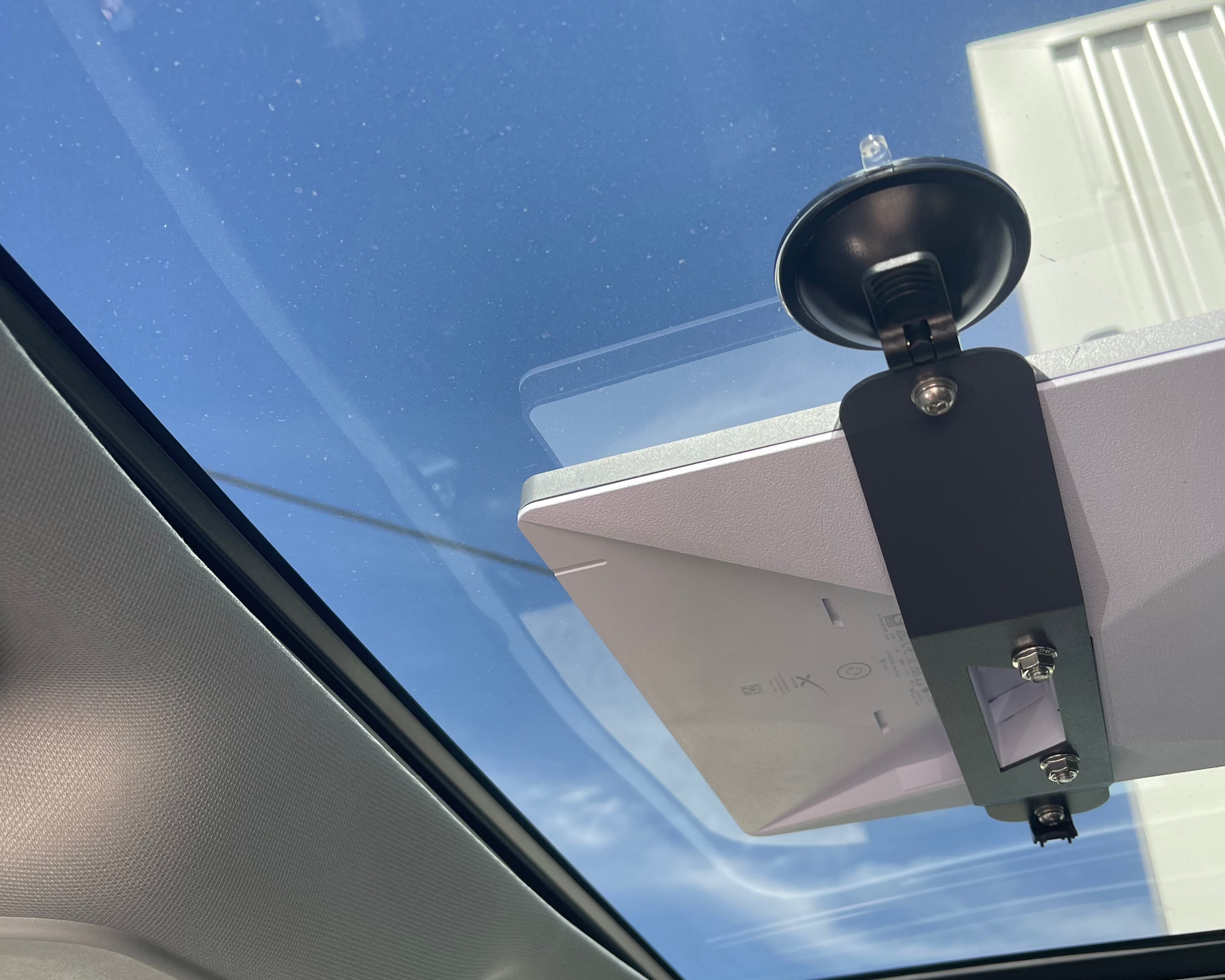 Starlink Mini Suction Cup Windscreen Mount – High-Adhesion Glass Mount