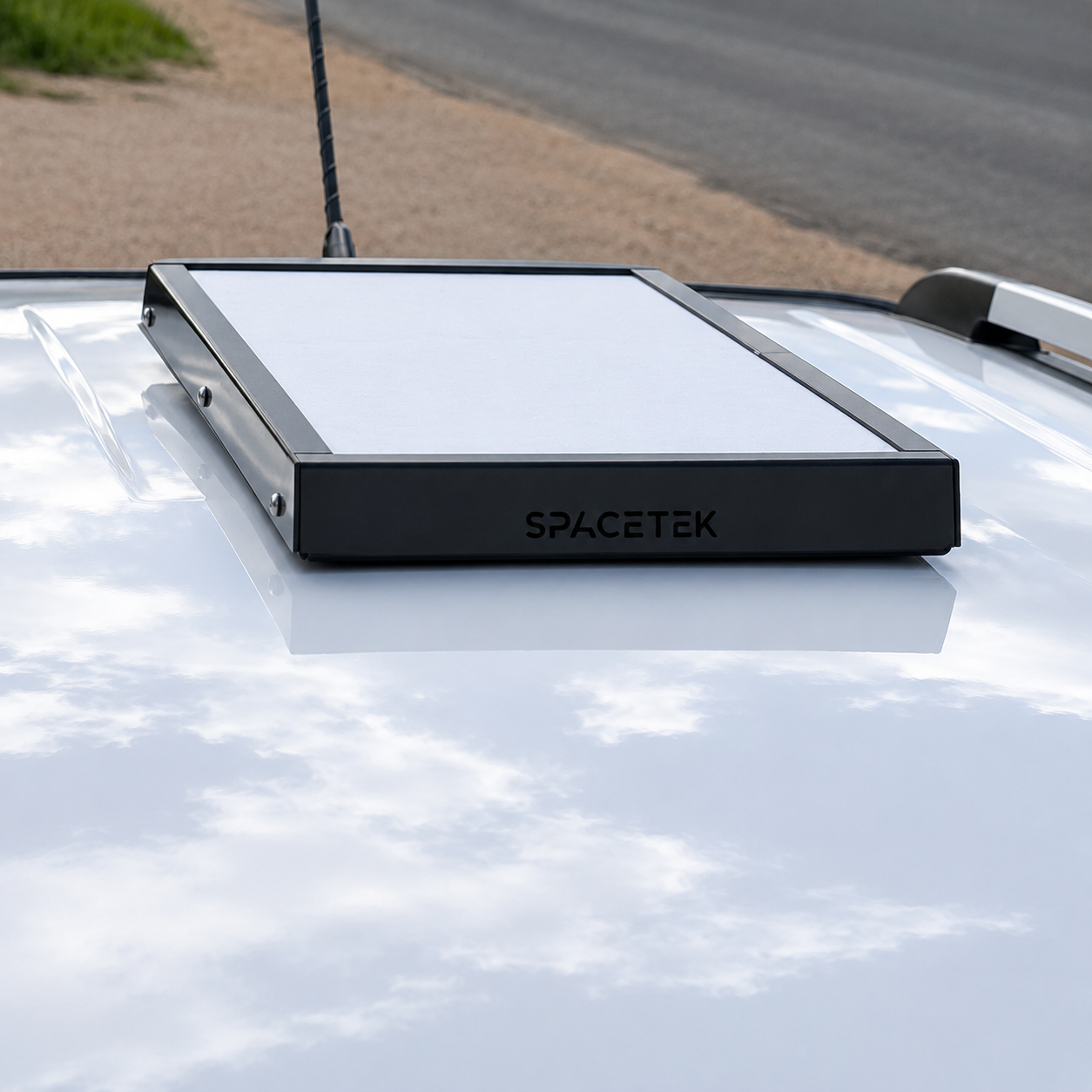 Starlink "Stealth" Vehicle Mount - Low-Profile Aluminium In-Motion Mount with security screws. Gen 3 v4 compatible in black