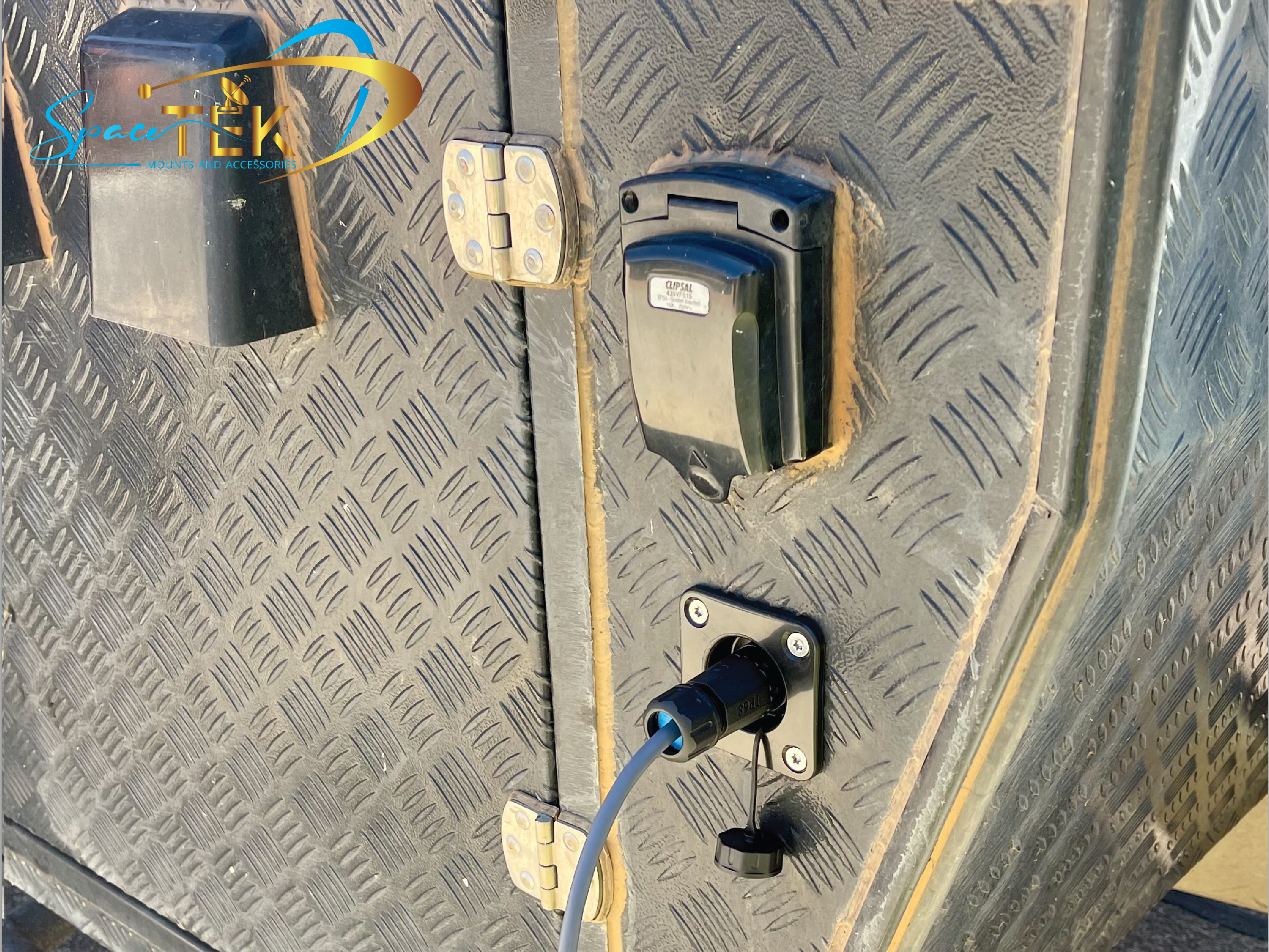 Caravan RV - RJ45 Recessed Data Socket for Starlink